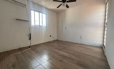 CASA EN VENTA EN LAS BOVEDAS GIRASOLES