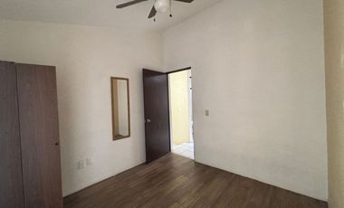 CASA EN VENTA EN LAS BOVEDAS GIRASOLES