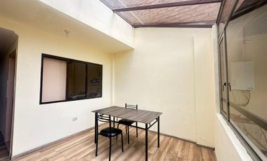 HERMOSA CASA DE UNA PLANTA EN CHARASOL