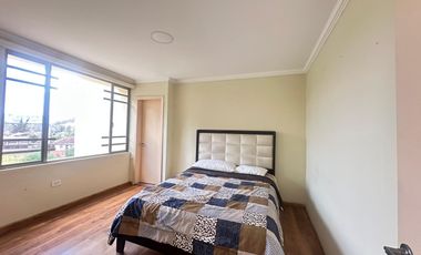 HERMOSA CASA DE UNA PLANTA EN CHARASOL