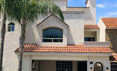 CASA VENTA EN COLINAS DE SAN JERONIMO