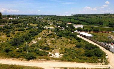 SE VENDE TERRENO CAMPESTRE EN ZONA SUR