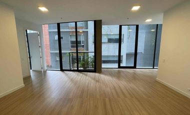 SUITE POR ESTRENAR DE RENTA - EDIFICIO IQON LA CAROLINA QUITO ECUADOR