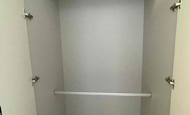 SUITE POR ESTRENAR DE RENTA - EDIFICIO IQON LA CAROLINA QUITO ECUADOR