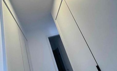 SUITE POR ESTRENAR DE RENTA - EDIFICIO IQON LA CAROLINA QUITO ECUADOR