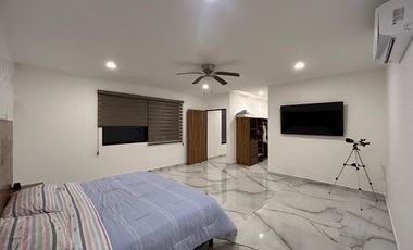 Casa Residencial 2 niveles en Venta en Privada al Norte de Ciudad de Merida