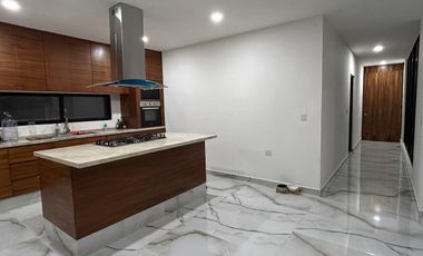Casa Residencial 2 niveles en Venta en Privada al Norte de Ciudad de Merida