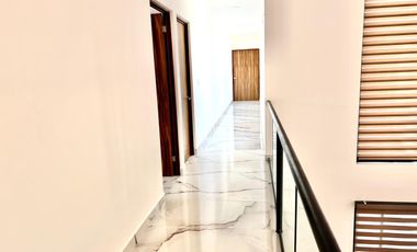 Casa Residencial 2 niveles en Venta en Privada al Norte de Ciudad de Merida