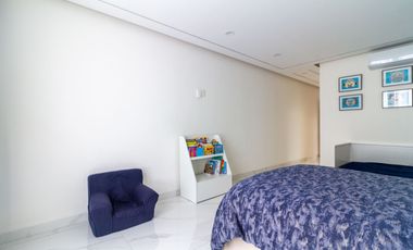 Casa en Valle Real con alberca