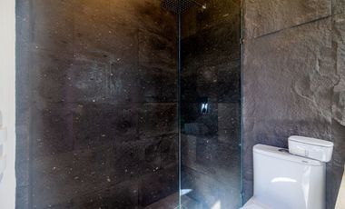 Casa en Valle Real con alberca