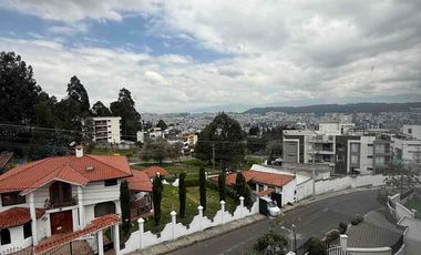 Estudio de venta por Estrenar - Sector Universidad 2 Hemisferios Quito Ecuador