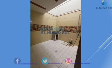 se vende casa de dos niveles cerca a coca cola