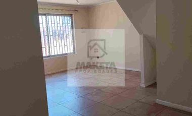 Casa en arriendo a pasos de Universidad Católica