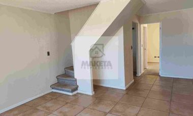 Casa en arriendo a pasos de Universidad Católica