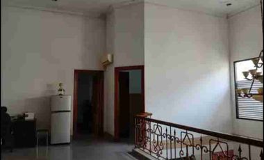 DISEWAKAN RUMAH RAYA SATELIT INDAH - SURABAYA
BISA UNTUK USAHA/KANTOR/RUMAH TINGGAL