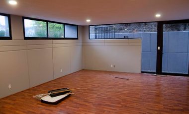 Casa en renta, en Prado Largo, Zona Esmeralda, con amplio jardín, impecable