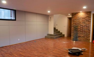 Casa en renta, en Prado Largo, Zona Esmeralda, con amplio jardín, impecable