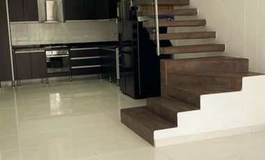 SE VENDE - ARRIENDA CASA CONJUNTO CERRADO VILLA DEL ROSARIO