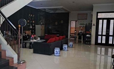 Dijual Rumah Pojok Besar Terawat Full Furnished Taman Paris Puri Surya Jaya Gedangan Sidoarjo