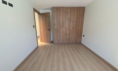 CASA INDEPENDIENTE MODERNA EN VENTA | 3 DORMITORIOS | VISTA AL RÍO | UCUBAMBA