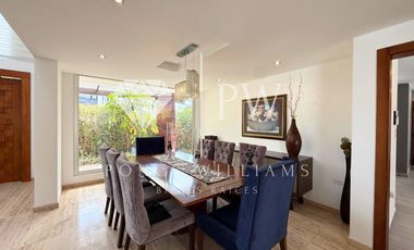 CASA INDEPENDIENTE EN VENTA NAYÓN | 4 HABITACIONES + PISCINA CUBIERTA