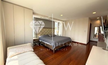 CASA INDEPENDIENTE EN VENTA NAYÓN | 4 HABITACIONES + PISCINA CUBIERTA