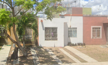 CASA EN VENTA EN PLAYA DEL CARMEN, CENTRO SOLIDARIDAD, QUINTANA ROO RG