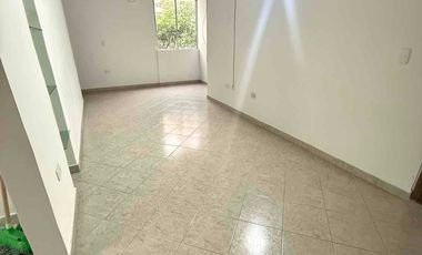 vendo apartamnto en Itagui Santa María 
Centro de la moda 3 alcobas 2 baños parqueaderos comunes