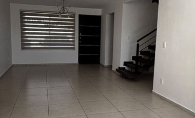 Casa en Venta en Residencial Venus, San Mateo Atenco