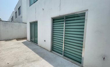 Casa amueblada en renta. Cluster 8, Fracc. Real Campestre. Villahermosa Tabasco.