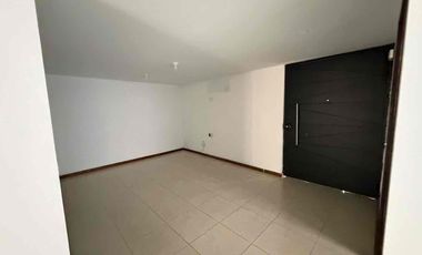 CASA DE UNA PLANTA EN VENTA EN COLINAS DEL SOL