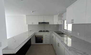 CASA DE UNA PLANTA EN VENTA EN COLINAS DEL SOL