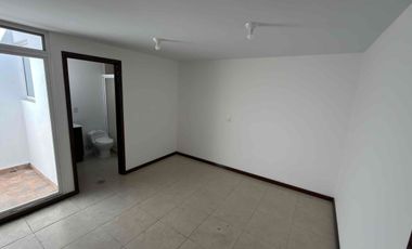 CASA DE UNA PLANTA EN VENTA EN COLINAS DEL SOL