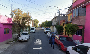 Gran Oferta Casa en Remate Bancario C. V. de la Concepcion Virgencitas, Nezahualcóyotl