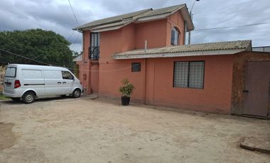 Casa aislada 3D 1B avenida principal sector Sindempart