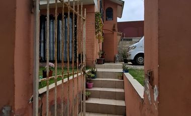 Casa aislada 3D 1B avenida principal sector Sindempart