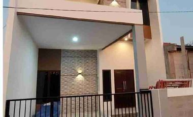 Rumah 2 lantai di Kalicari Pedurungan, harga 800jutaan