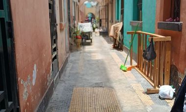 BAJÓ DE PRECIO ¡¡ VENTA DE CASA DE 4 PISOS + AZOTEA EN LOS BARRIOS ALTOS