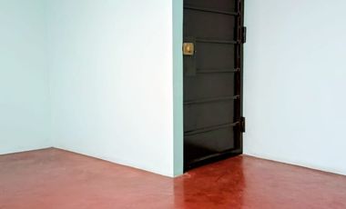 BAJÓ DE PRECIO ¡¡ VENTA DE CASA DE 4 PISOS + AZOTEA EN LOS BARRIOS ALTOS