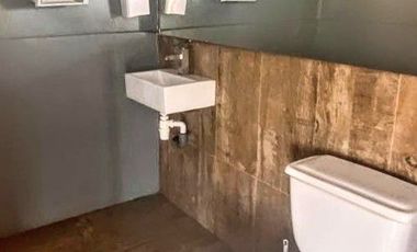 Casa en primera línea al mar, Av. Grecia, sector sur.