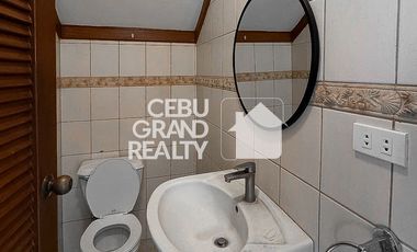 Corner Duplex with Garden for Sale in Villa Terrace