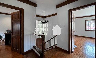 Corner Duplex with Garden for Sale in Villa Terrace