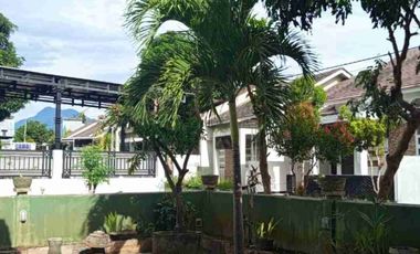 DIJUAL RUMAH – LOKASI STRATEGIS
Perum Residens Laguna, Jl. Yos Sudarso (depan Illira Hotel)