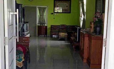 DIJUAL RUMAH – LOKASI STRATEGIS
Perum Residens Laguna, Jl. Yos Sudarso (depan Illira Hotel)