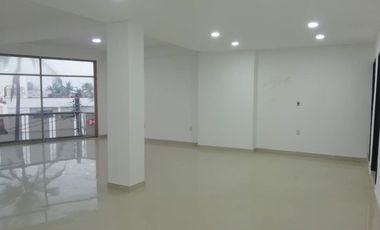 RENTO OFICINAS FRENTE AL MAR, CERCA DE BULEVAR