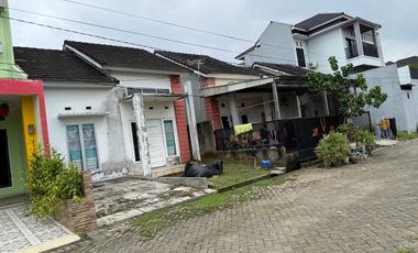 DIJUAL RUMAH SEMI FURNISH GRIYA MAJU SAKO PALEMBANG