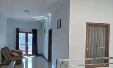 Jual Ruko + Tempat Tinggal Siap Usaha Kolmas Lembang