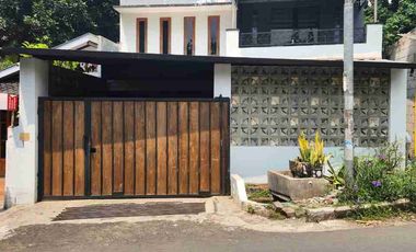 Rumah luas bawah Pasaran di Cipageran Asri Cimahi