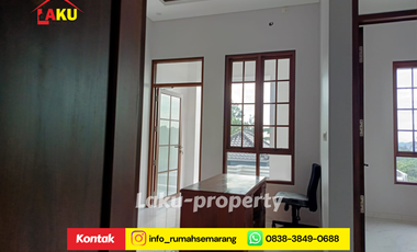 Dijual Rumah 2 Lantai Banyumanik – Cluster Eksklusif + Kolam Renang