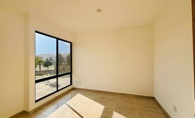 CASA EN RENTA EN LOMAS DE ANGELOPOLIS PUEBLA